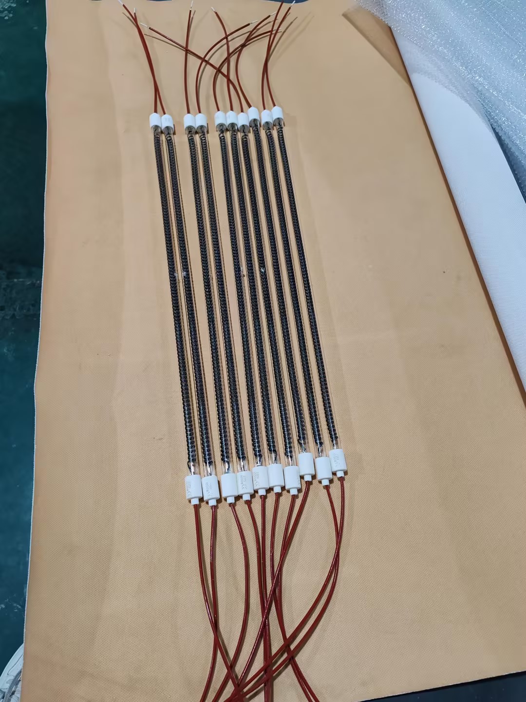 green carbon fiber heat lamp for barbecue