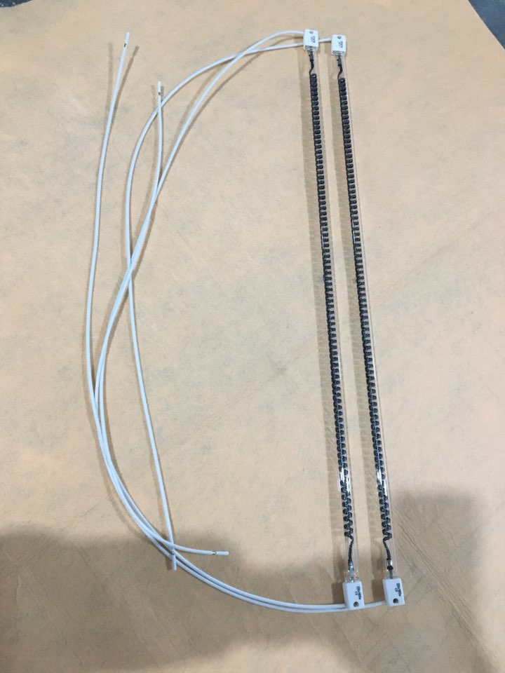 Carbon fiber infrared heat lamp for oven
